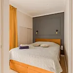 Located New Stylish In Old Town Apartamento
