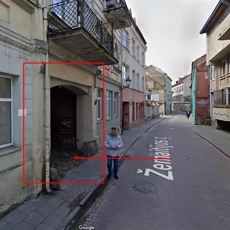 Апартаменты Located New Stylish In Old Town