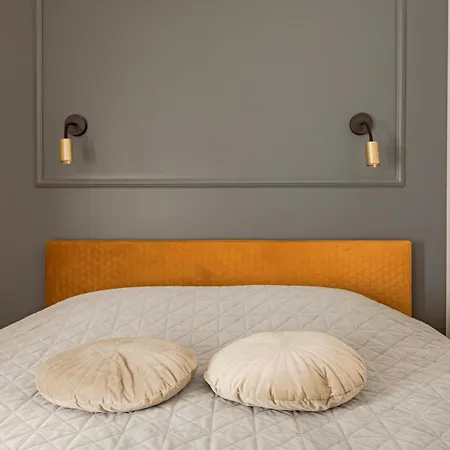 Апартаменты Located New Stylish In Old Town *