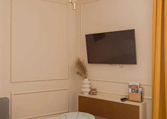 Located New Stylish In Old Town Apartment Vilnius